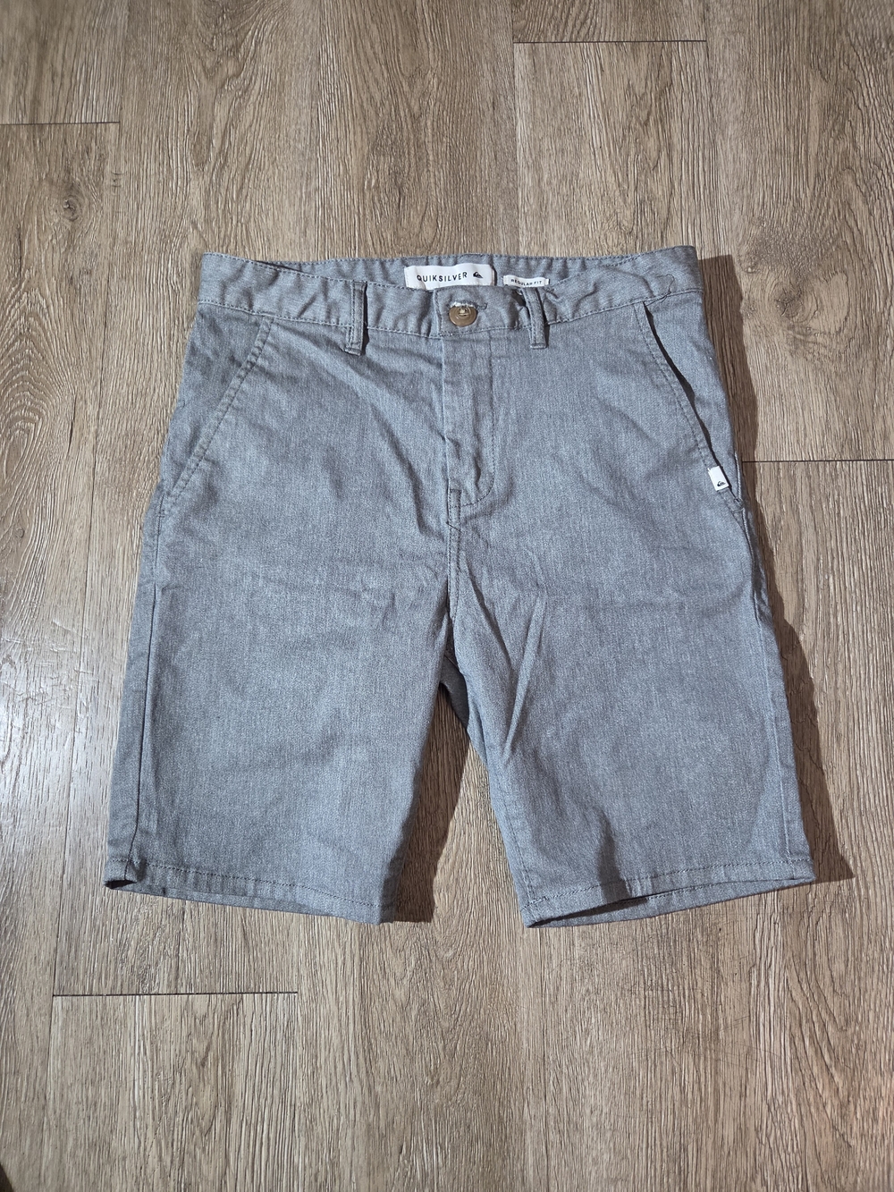 Quiksilver Men's Light Gray Flat Front Shorts
